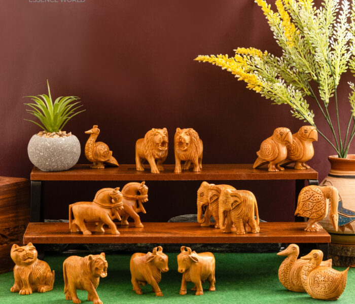 SHA01-10 Pure Sandalwood Khiloney